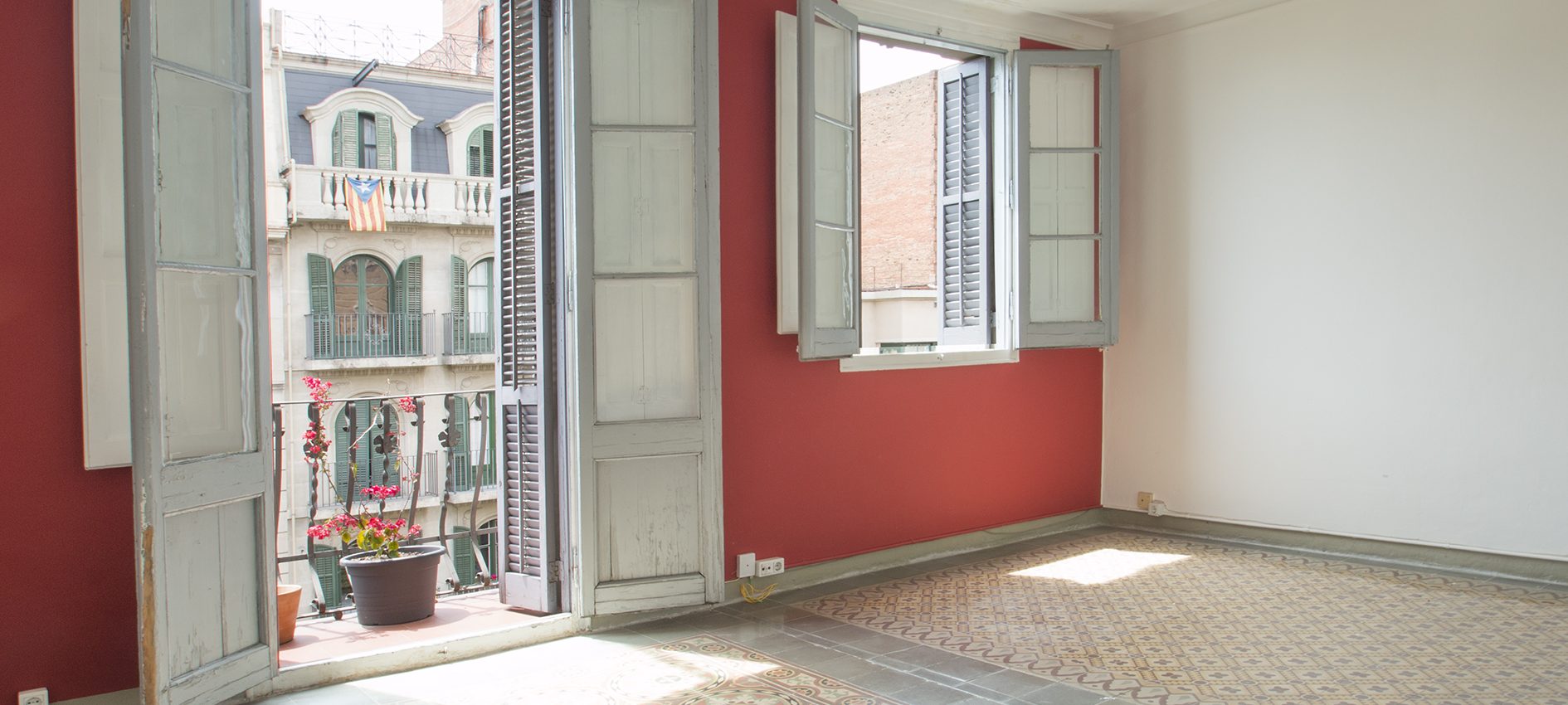 Enric Granados 2 apartment