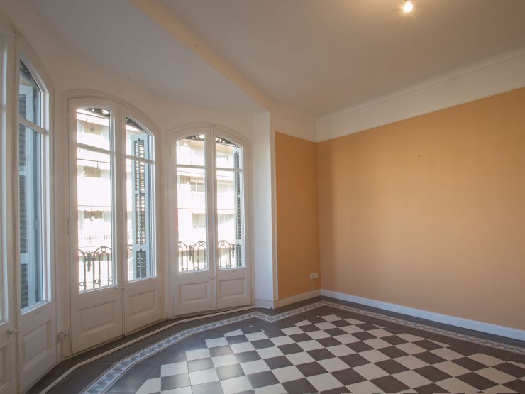 Gran Via apartment